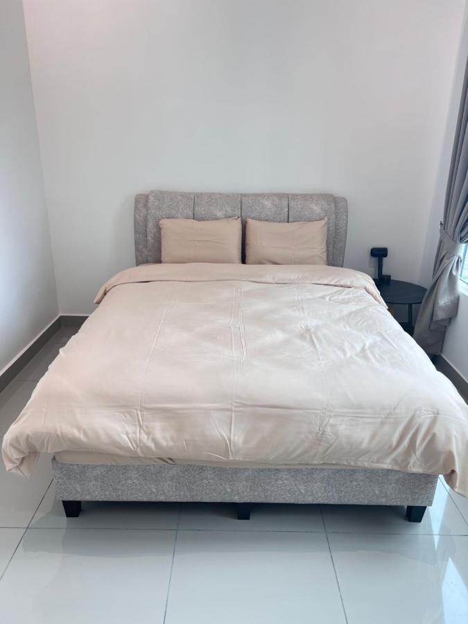 New L 2br I 2-6pax I Jonker 5 Min I Seaview I Ambercove Apartment *
