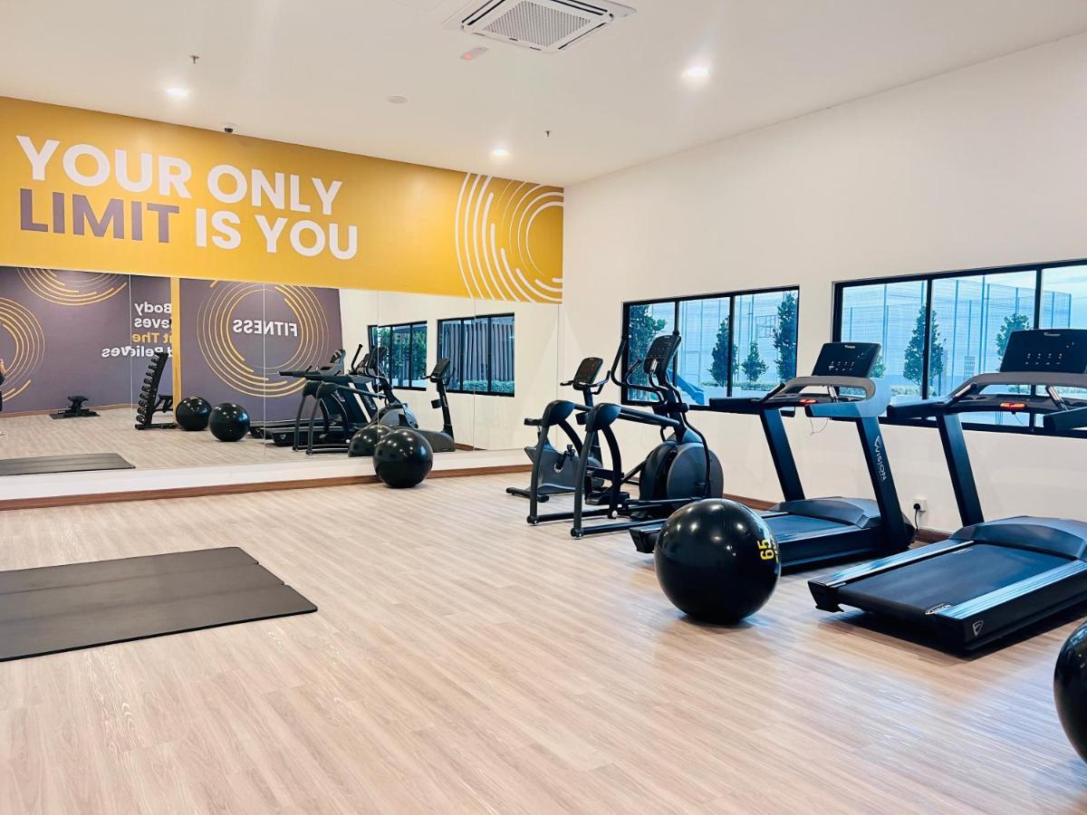 New L 2br I 2-6pax I Jonker 5 Min I Seaview I Ambercove Apartment