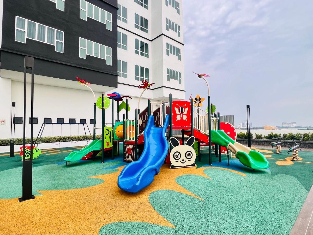 New L 2br I 2-6pax I Jonker 5 Min I Seaview I Ambercove * Malacca