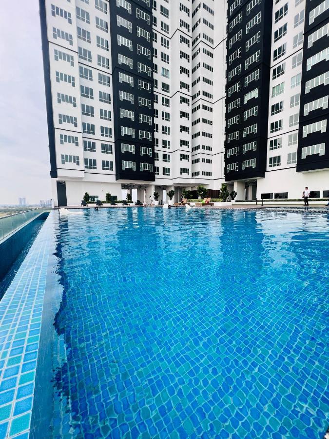 Apartment New L 2br I 2-6pax I Jonker 5 Min I Seaview I Ambercove *